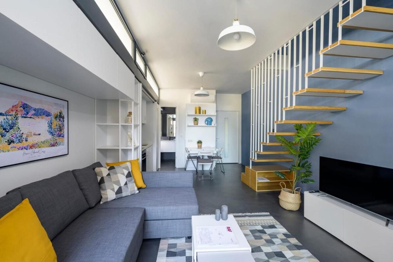 فندق Bright Modern Design New Duplex Loft Patio! #145 اسطنبول المظهر الخارجي الصورة